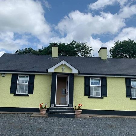 The Yankee Cottage Coolmannan Exterior photo